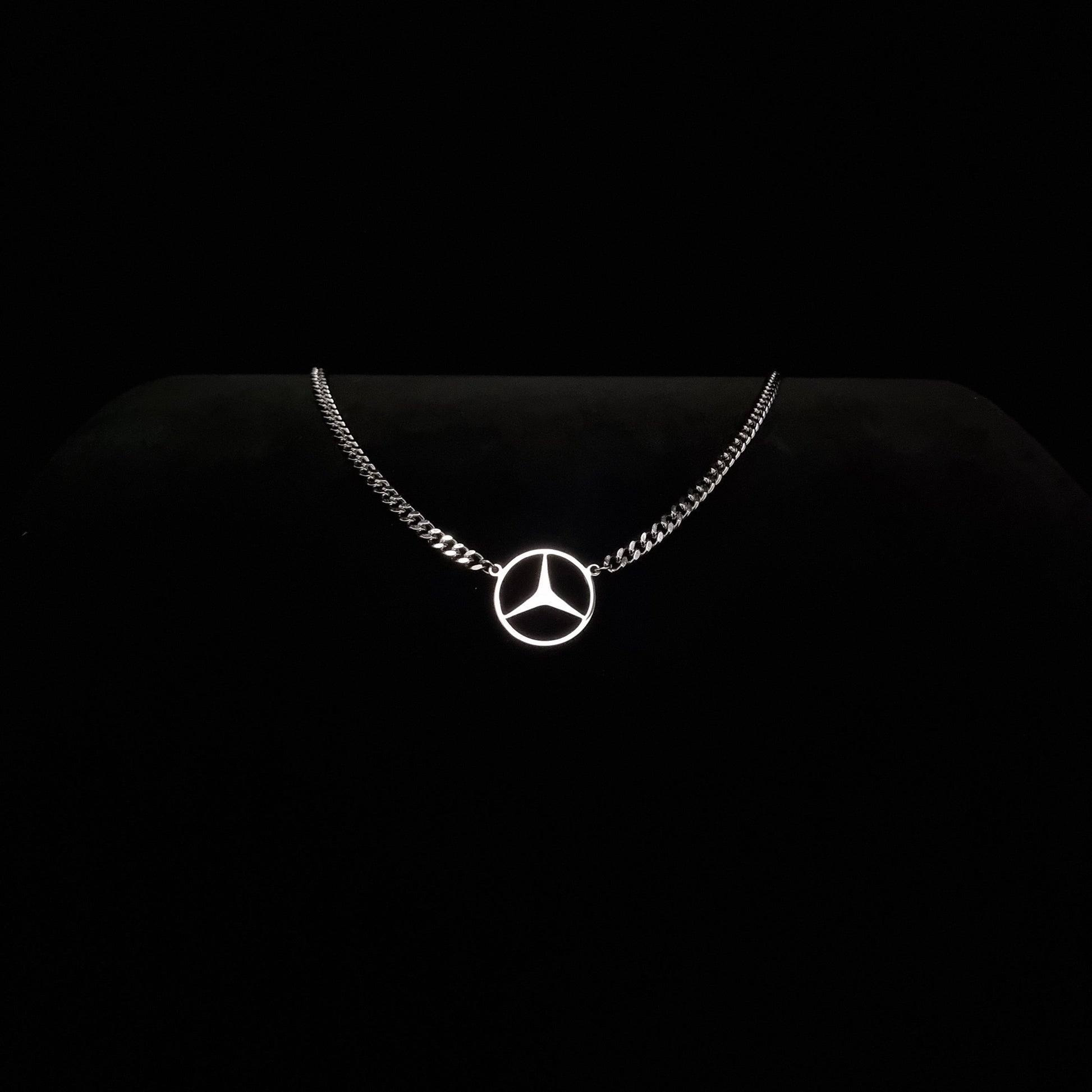 Mercedes